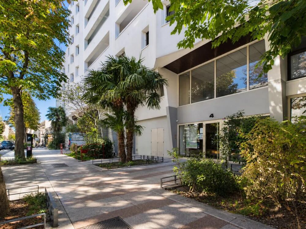 Agréable deux pièces de 50m2 à deux pas de Paris