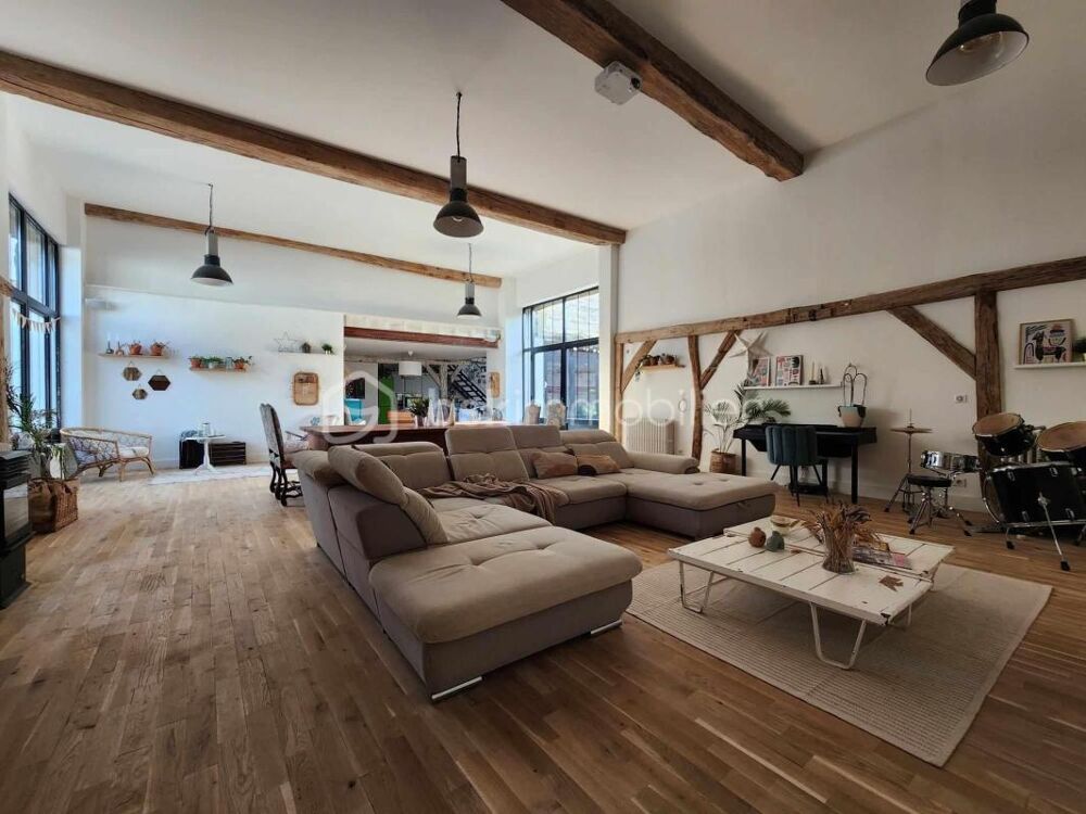 Vente Maison Magnifique Maison d'Exception avec Confort Moderne et Charme de l'Ancien ! Sens