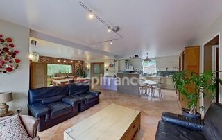  Maison à vendre 10 pièces 246 m²
