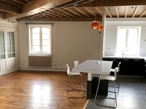  Appartement � louer 4 pi�ces 109 m�