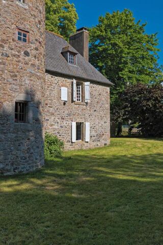  Propriété/château à vendre 15 + pièces 300 m²