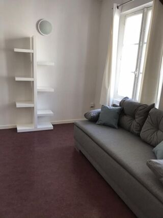  Appartement à louer 1 pièce 35 m²