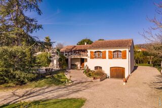  Maison � vendre 4 pi�ces 3100 m�