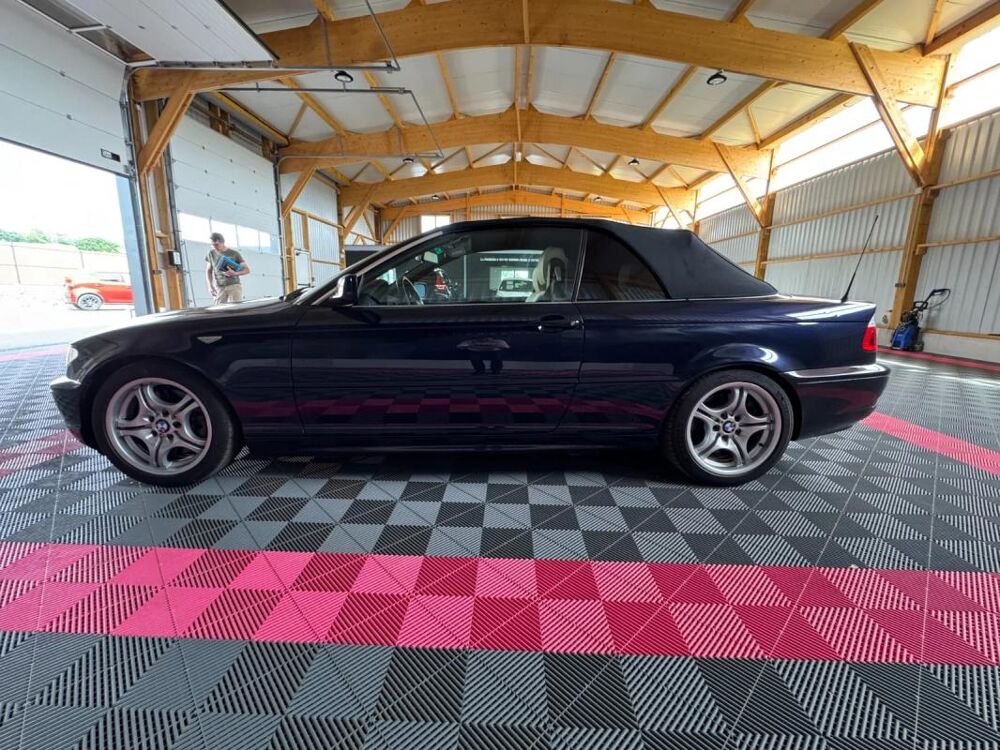 S&eacute;rie 3 Cab 330 Ci Pr&eacute;f&eacute;rence Luxe Steptronic A 2006 occasion 56120 Les Forges De Lanouee