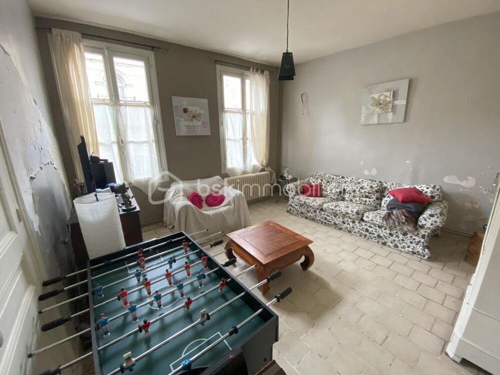 MAISON DE VILLE AVEC TRAVAUX