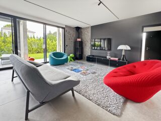  Maison à vendre 6 pièces 228 m²