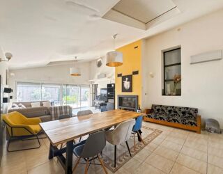  Maison à vendre 6 pièces 182 m²