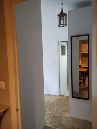  Appartement à louer 1 pièce 27 m²