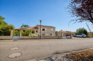  Villa à vendre 7 pièces 179 m²