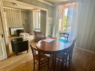  Immeuble � vendre 10 pi�ces 268 m�