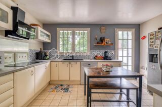  Maison à vendre 8 pièces 180 m²