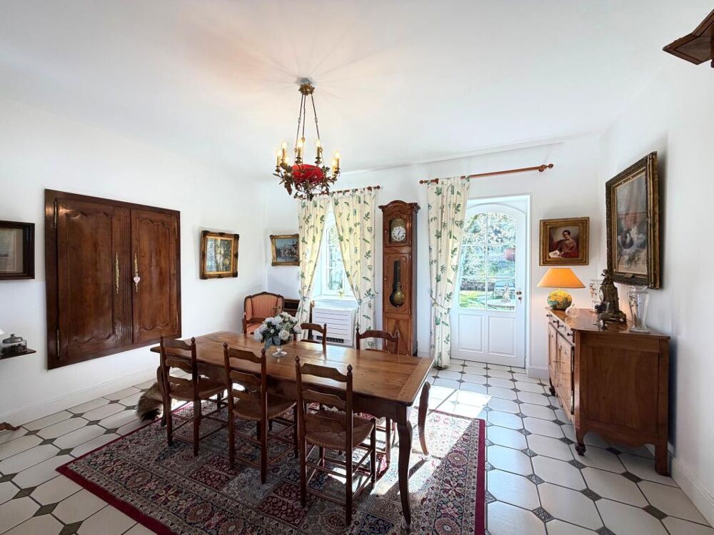 � vendre  Propri�t�/ch�teau Saint-Georges-de-Didonne (17110)