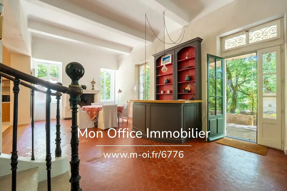 à vendre  Propriété/château Lourmarin (84160)