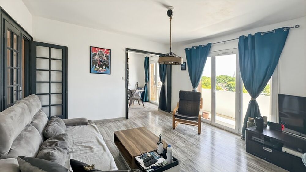 Vente Appartement Appartement à vendre T4 de 76 m² avec balcon, cave et parking - BERGERAC (24) Bergerac