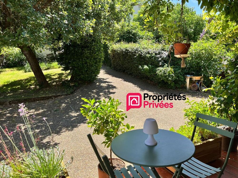 Maison 6 pièces 113 m² · à Sainte Anastasie · 113 m² · 320 000 €
