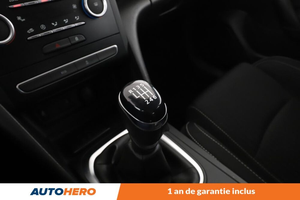 M&eacute;gane 1.3 TCe Zen 140 ch 2019 occasion 92130 Issy-les-Moulineaux