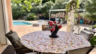  Villa � vendre 6 pi�ces 220 m�