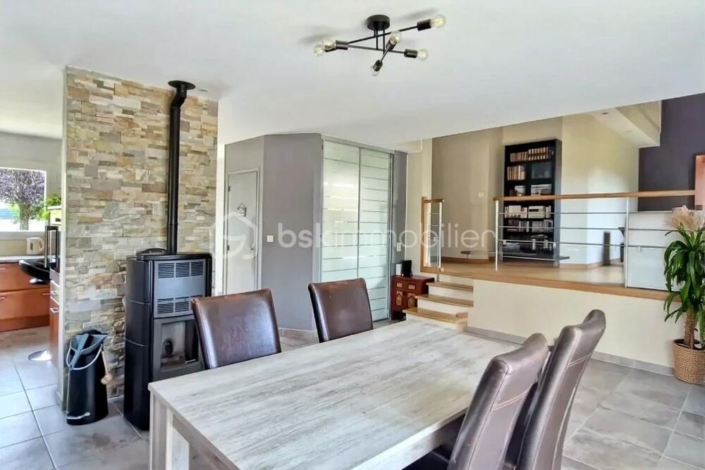 Vente Maison EN EXCLUSIVITÉ – MAISON FAMILIALE DE 175 M² À SAINT-DIDIER proche de l'axe rennes-paris, gare, sans vis à vis Saint didier