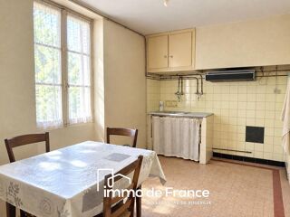 Vente Maison Proche centre-ville plain-pied à rénover 3 pièces 70 m² sur terrain constructible, dépendances Villefranche de rouergue