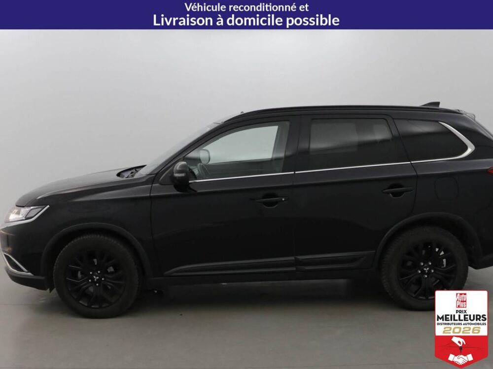 Outlander DI-D 150 4WD Black Collection +Toit 2018 occasion 10150 Lavau
