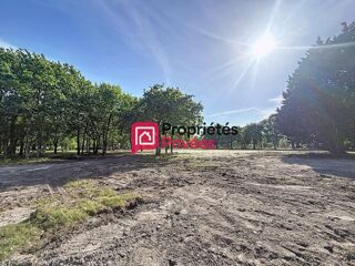 Terrain à vendre 683 m²