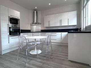  Maison � vendre 7 pi�ces 214 m�