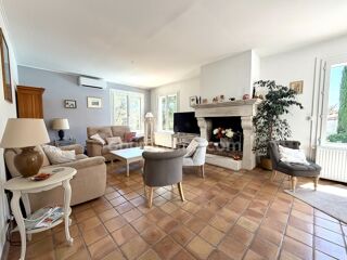  Villa à vendre 6 pièces 160 m²