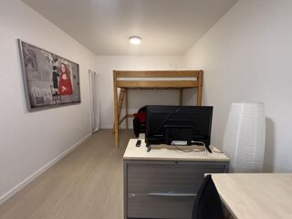  Appartement à louer 1 pièce 33 m²