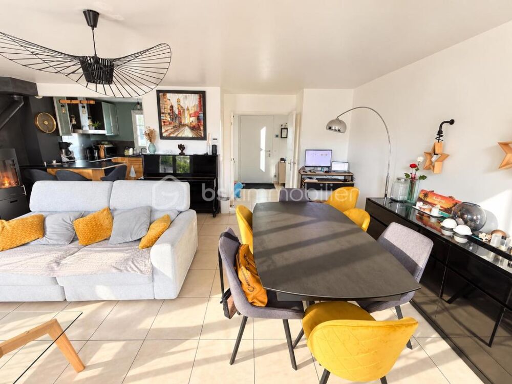 Vente Maison BAILLY-ROMAINVILLIERS – MAISON F5 – 4 CHAMBRES – JARDIN – GARAGE – CENTRE-VILLE Bailly romainvilliers