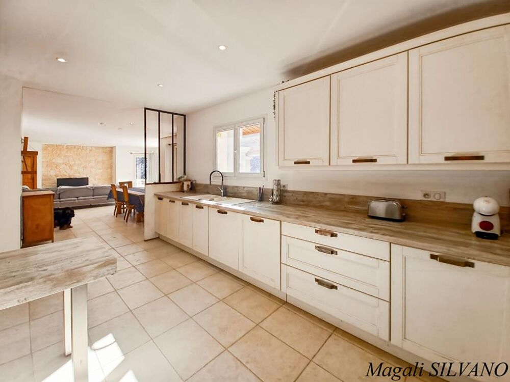 � vendre  Villa Sp�rac�des (06530)