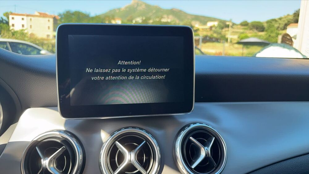 Classe GLA 250 211 4Matic 7G-DCT Fascination 2016 occasion 20090 Ajaccio