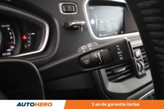 V40 2.0 D2 Momentum Business Geartronic 6 120 ch 2016 occasion 92130 Issy-les-Moulineaux
