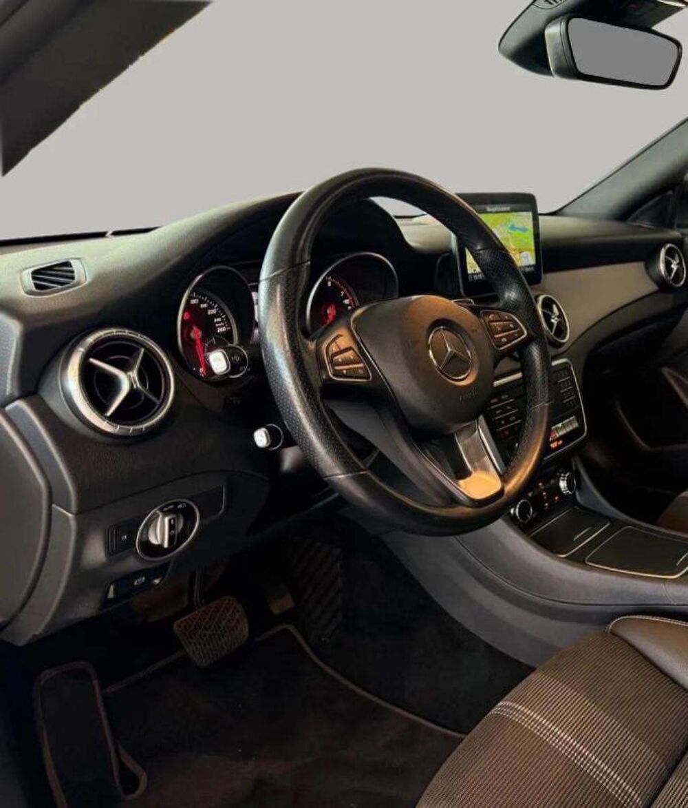 Classe CLA 250 • Toit ouvrant Park assist 2019 occasion 33600 Pessac
