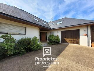  Propri�t�/ch�teau � vendre 7 pi�ces 215 m�