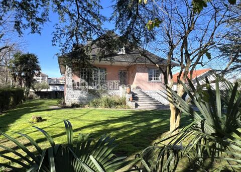   Maison 5 chambres Maison - 7 pi�ce(s) - 314 m�