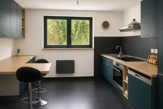  Maison à vendre 12 pièces 200 m²