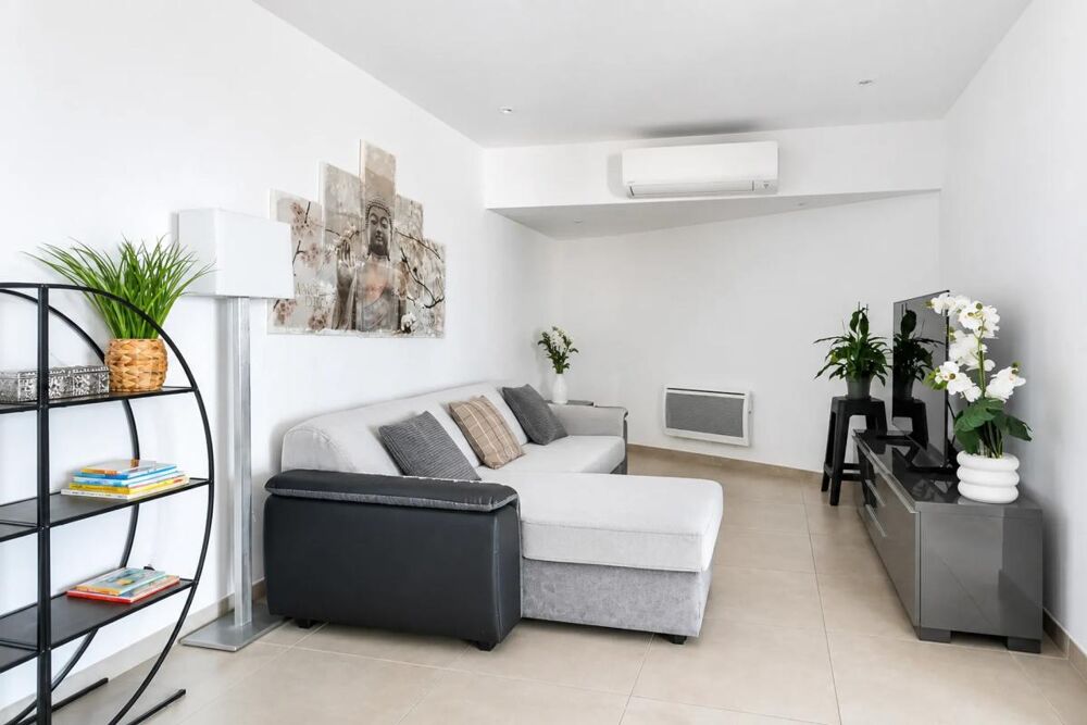 Maison individuelle T3 93m² rénovée à Marseille 15ème