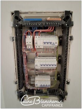  Immeuble � vendre 4 pi�ces 164 m�