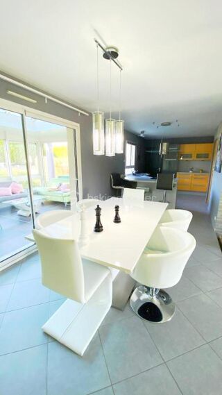  Villa � vendre 5 pi�ces 130 m�