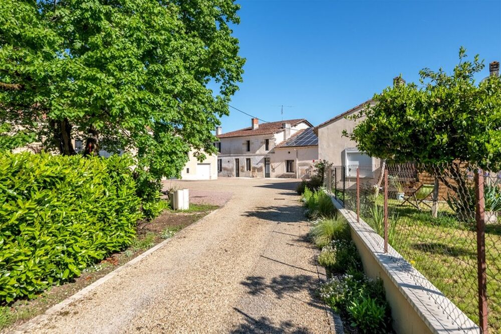  vendre  Proprit/chteau Mnesplet (24700)