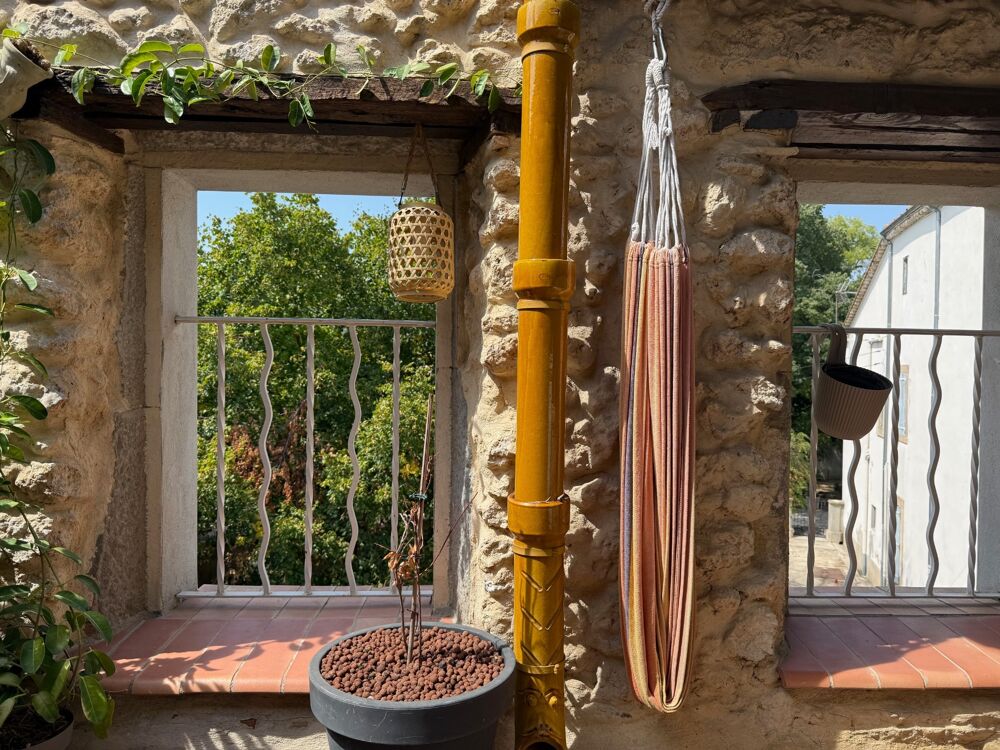 Vente Maison Maison de village en pierre rénovée avec terrasse tropézienne à Argeliers – 173 m² Argeliers