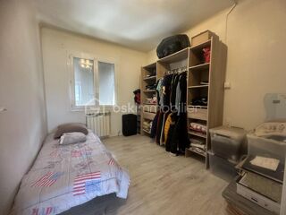  Immeuble à vendre 11 pièces 244 m²