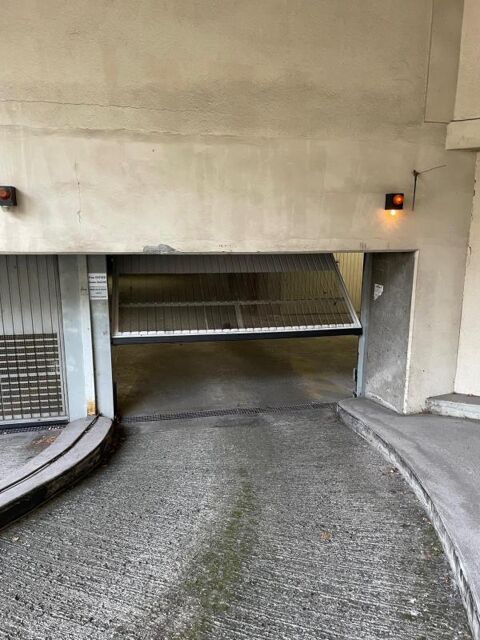 Parking / Garage � louer 1 m�