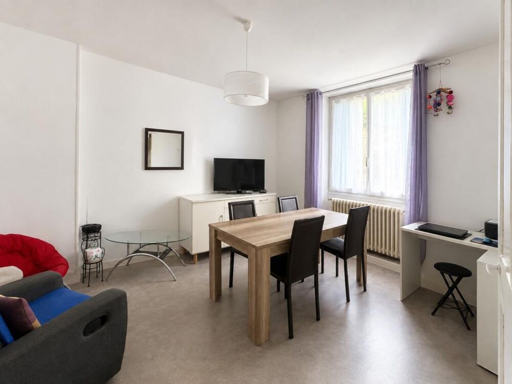 Maison 2 pièces avec garage à louer  Saint-Priest-Taurion (15 min de Limoges)