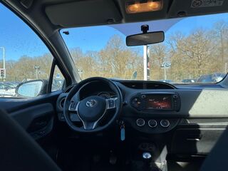 Yaris III (2) 69 VVT-I FRANCE 5P 2016 occasion 78240 Chambourcy