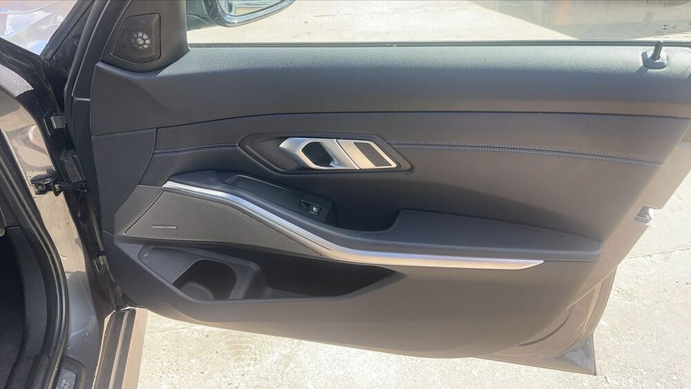 S&eacute;rie 3 Touring VII 330e 292 Hybrid Steptronic8 M Sport 2021 occasion 88600 Bruyeres