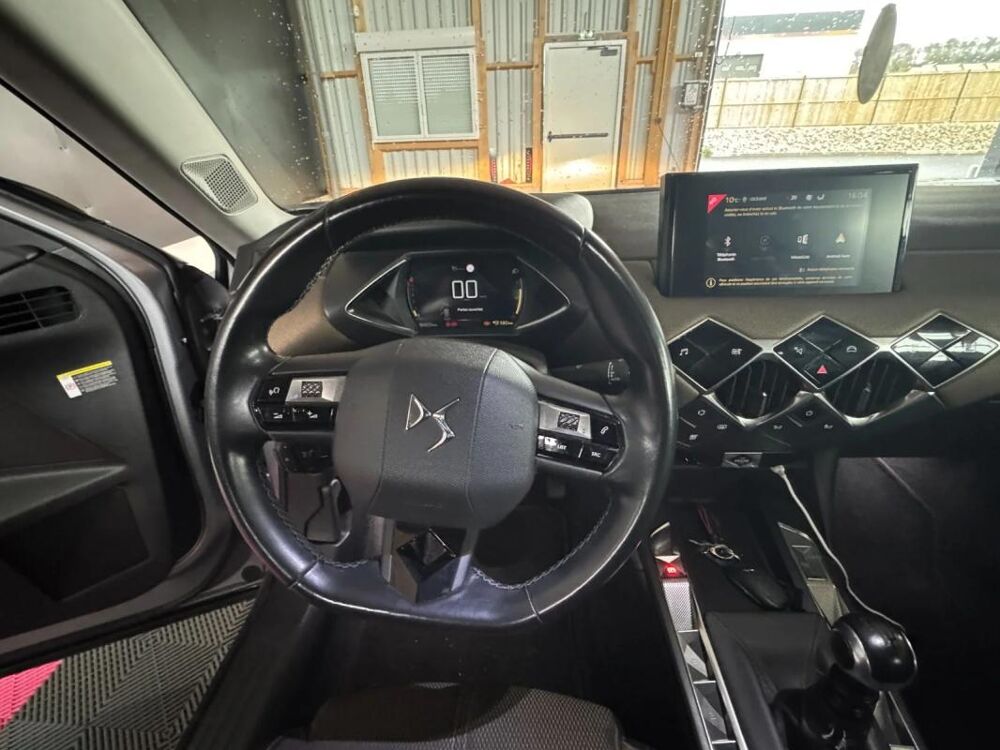 DS3 Crossback BlueHDi 100 BVM6 So Chic 2020 occasion 56120 Les Forges De Lanouee