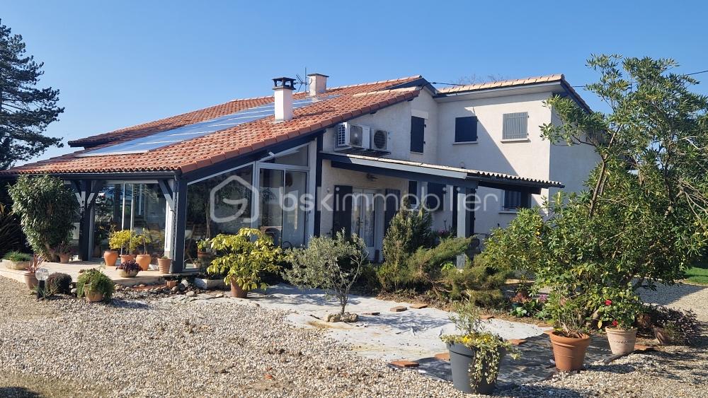 MAISON PLAIN PIED - 4 CHAMBRES - VERANDA - GRAND GARAGE - PARC ARBORE
