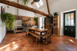  Maison à vendre 8 pièces 230 m²