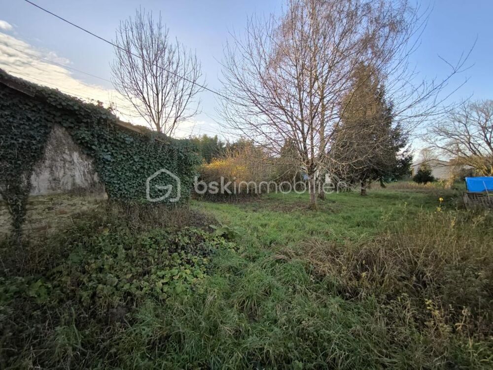 Vente Terrain Terrain constructible de 624 m² avec bâti à rénover ou à démolir – La Chapelle Blanche, commune de Saint-Victurnien Saint victurnien